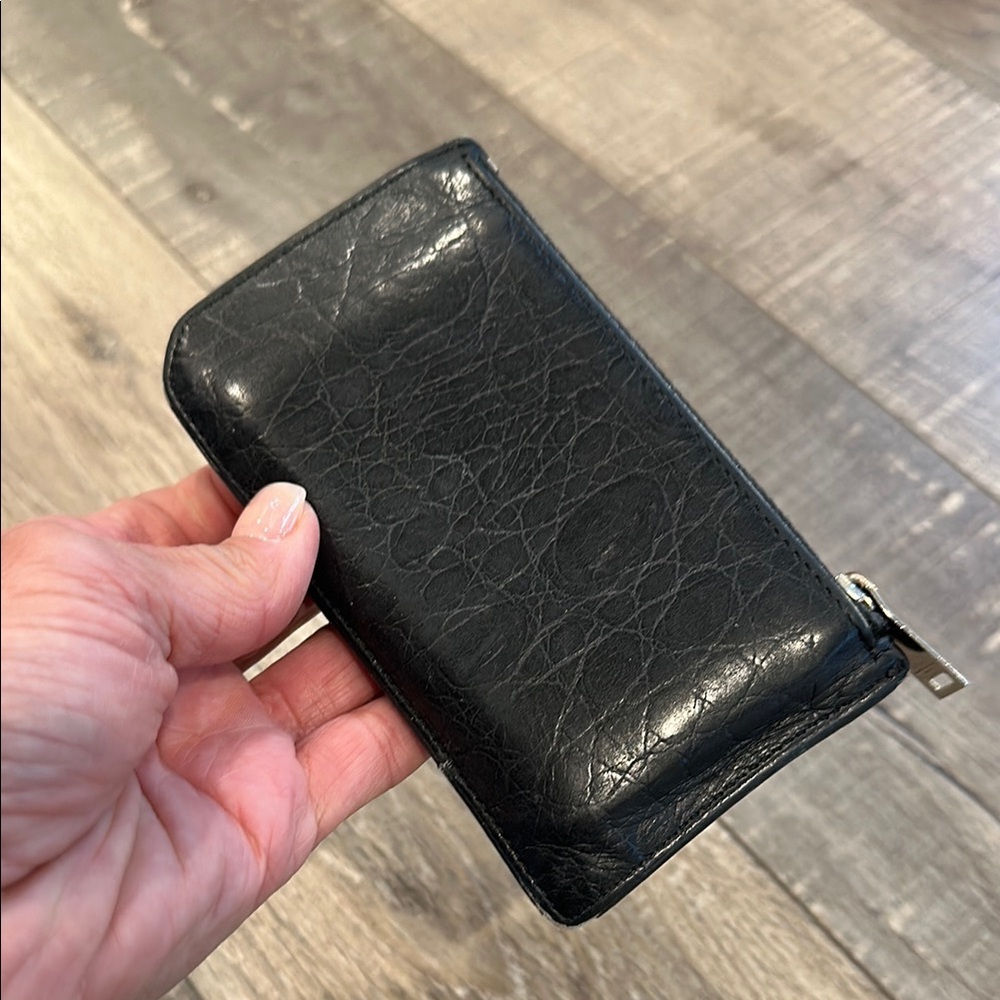 Saint Laurent Black Leather zippered small wallet card Holder - Picture 5 of 10